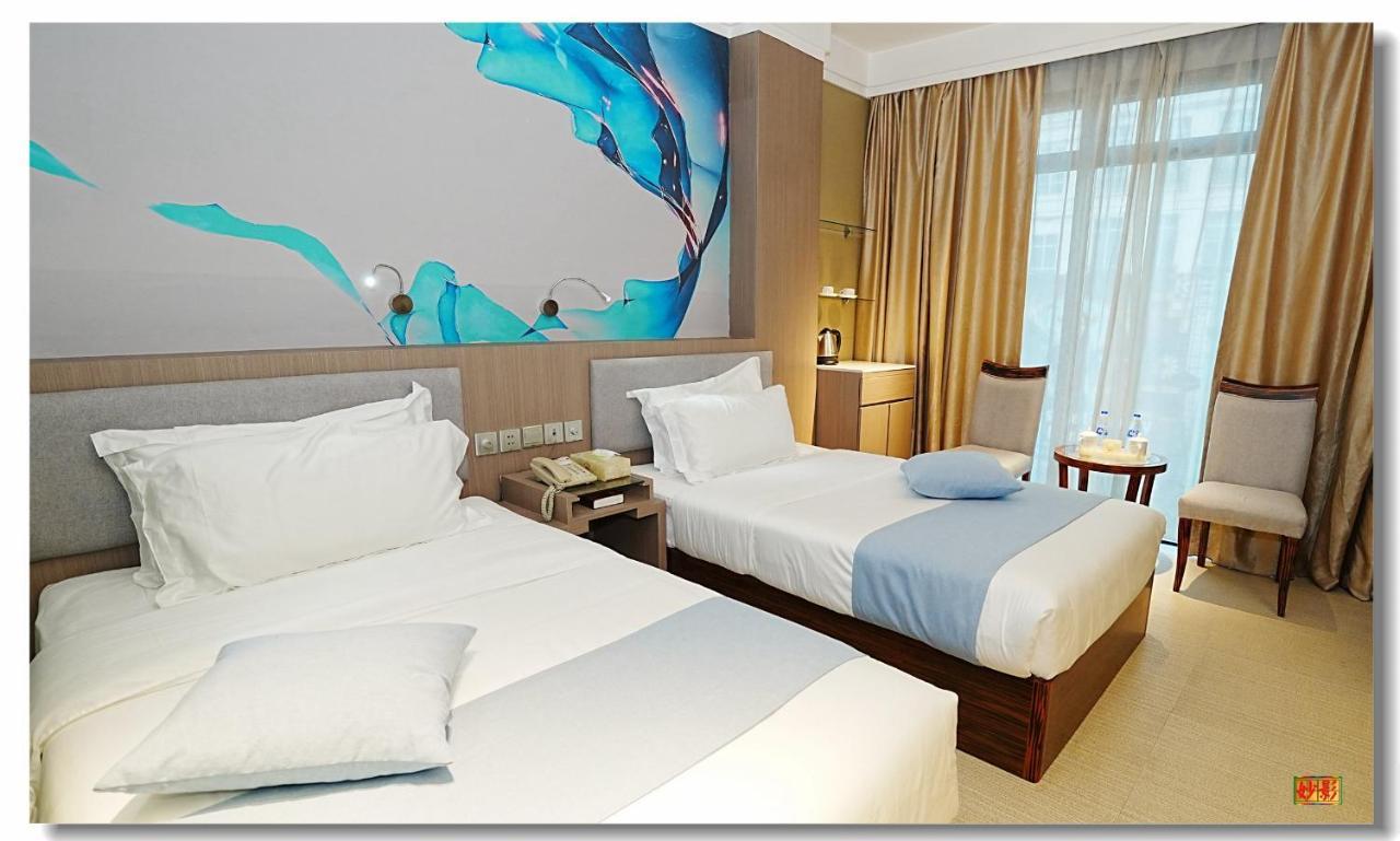 Pristinehotel Manille Extérieur photo